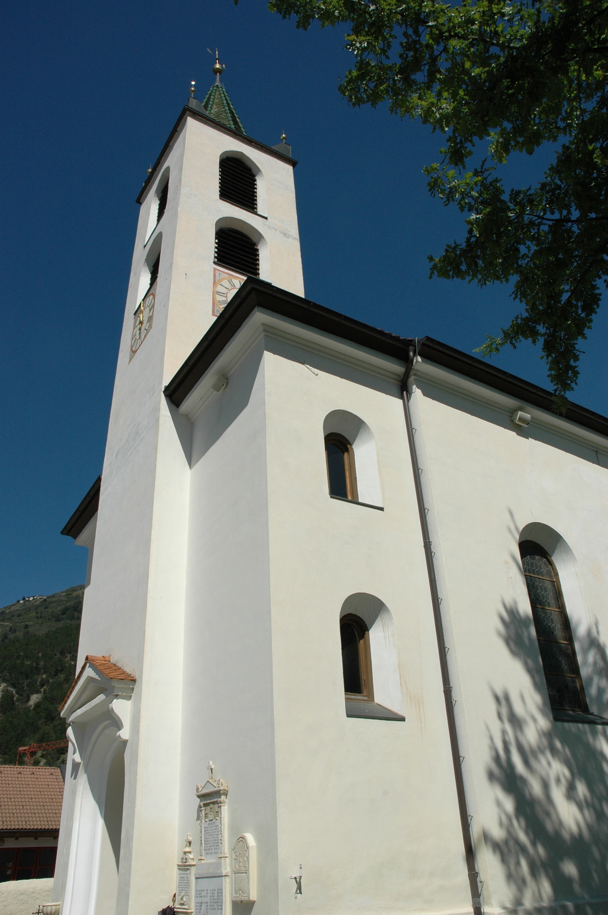 Die St. Remigiuskirche in Eyrs, Foto R. Zangerle 2007